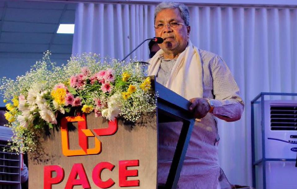 ಮೂಢನಂಬಿಕೆಗಳಿರುವ ಸಮಾಜದ ಜೊತೆ ರಾಜಿಯಾಗಬೇಡಿ: ಸಿದ್ದರಾಮಯ್ಯ