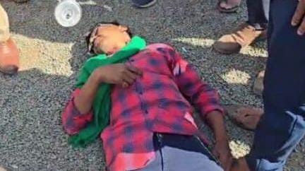 ಪ್ರತಿಭಟನೆ ವೇಳೆ ರೈತ ತೀವ್ರ ಅಸ್ವಸ್ಥ