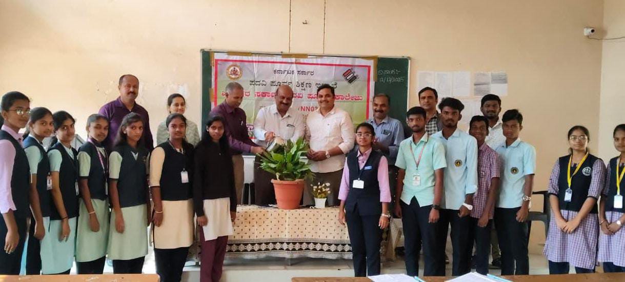 ಪ್ರಜಾಪ್ರಭುತ್ವದ ಮೌಲ್ಯ ತಿಳಿಸಲುವಿದ್ಯಾರ್ಥಿಗಳಿಗೆ ತಾ.ಮಟ್ಟದ ಪ್ರಬಂಧ ಸ್ಪರ್ಧೆ